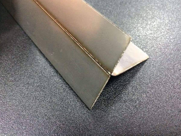 激光焊接機(jī)在鋁合金制品中的應(yīng)用優(yōu)勢有哪些